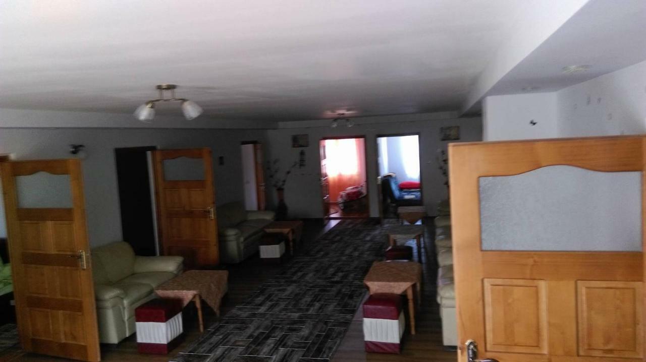 Vila Annemaryy Arbore Екстериор снимка
