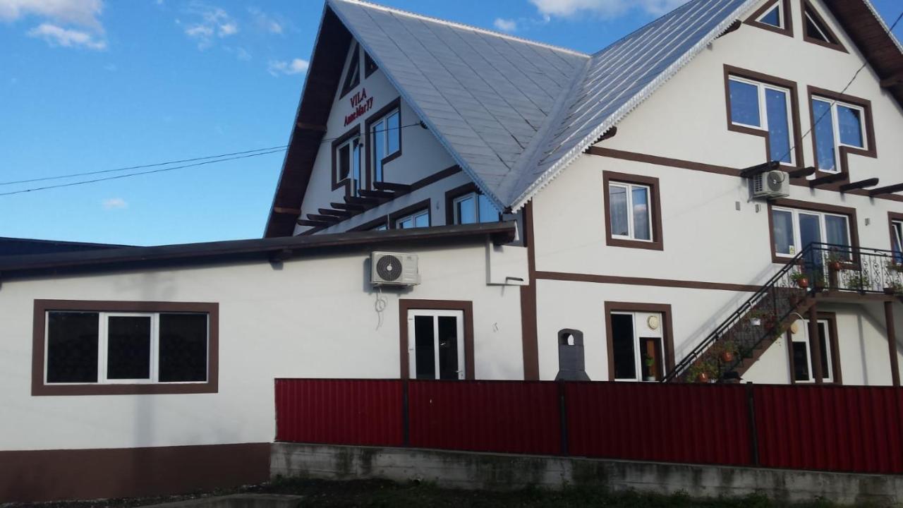 Vila Annemaryy Arbore Екстериор снимка
